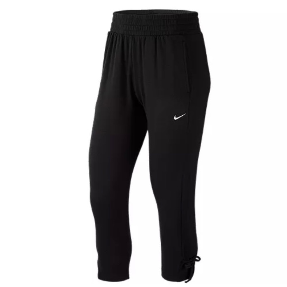 Nike DRI-FIT Women's Yoga Crop Pants Standard Fit, Black Size Small